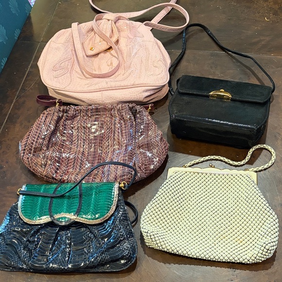 Handbags - Bundle of vintage Handbag